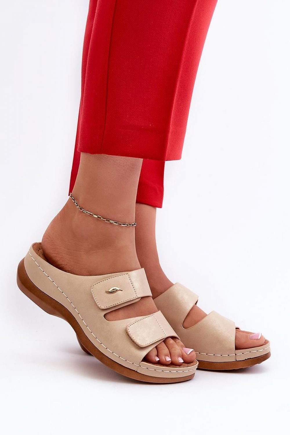 Flip-flops model 197249